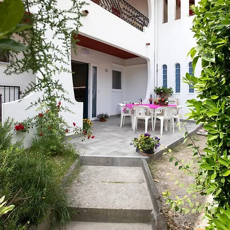 Iota Ferienhaus Rosolina Mare