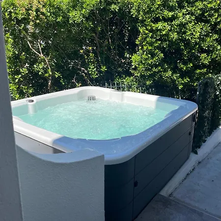 Дом отдыха Iota Розолина-Маре