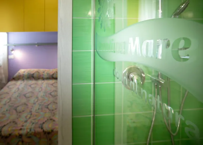 بيت للعطل Iota *